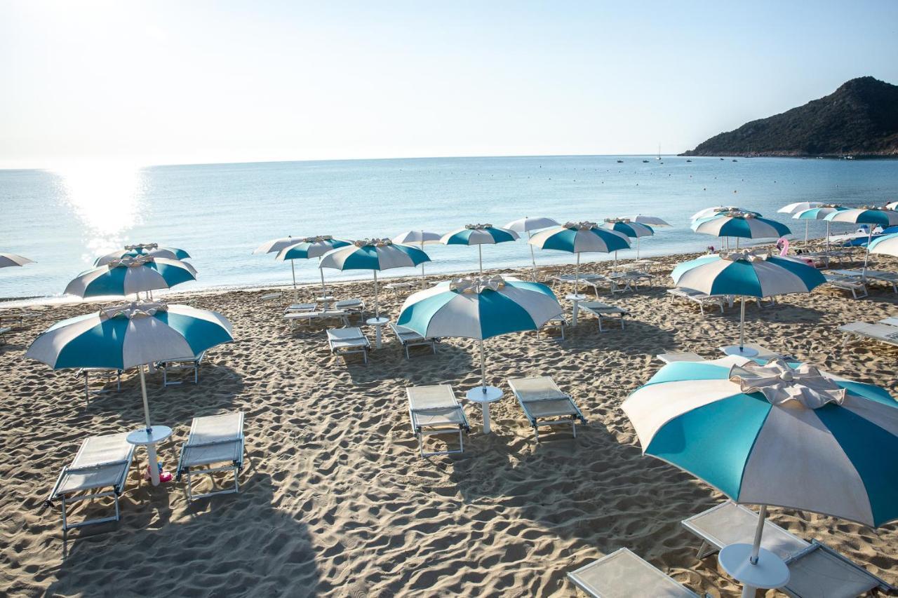 Limone Beach Resort Castiadas Exteriör bild